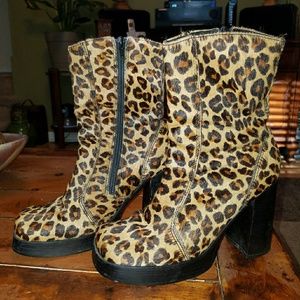 Steven Madden 90s vintage fur boots